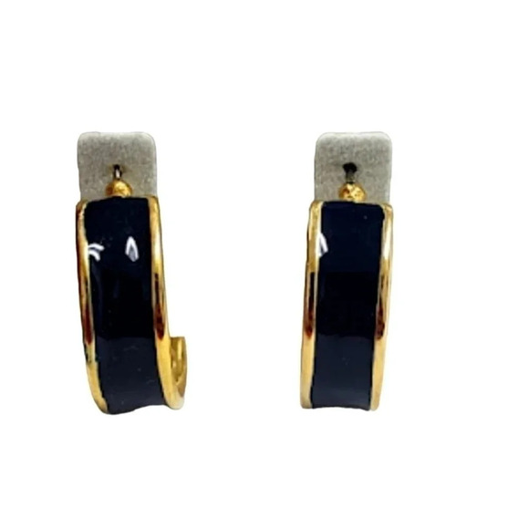 NWOT VINTAGE BLACK ENAMEL GOLD TONE HOOP EARRINGS - Picture 1 of 3
